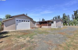 38500 MCKENZIE Hwy, Springfield, OR 97478