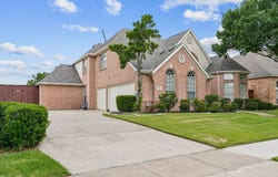 1649 Mcgee Lane, Carrollton, TX 75010