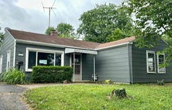 6523 Rainbow Ln, Cincinnati, OH 45230