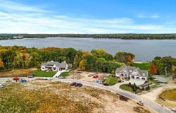 4946 Bridgevine Way, Independence, MN 55359