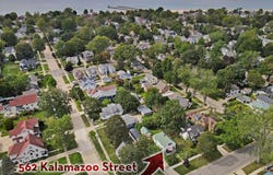 562 Kalamazoo Street, South Haven, MI 49090