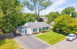 12 Pierrepont Avenue, Middlesex, NJ 08846
