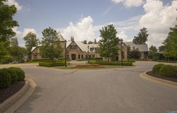 98 Ledge View Drive, Huntsville, AL 35802
