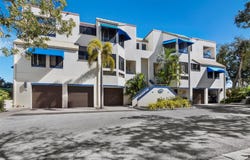 1918 HARBOURSIDE DRIVE, LONGBOAT KEY, FL 34228