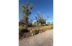 815 E 5th Street, Coleman, TX 76834