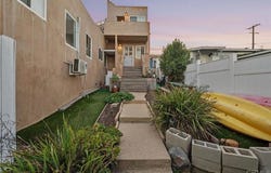 720 3rd Street, Encinitas, CA 92024