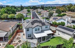 325 Stoneridge Circle, Vacaville, CA 95687