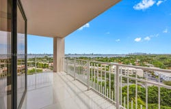2000 Towerside Ter, Miami, FL 33138