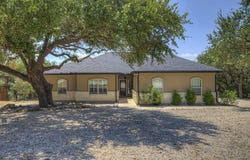 581 Lorne, Canyon Lake, TX 78133