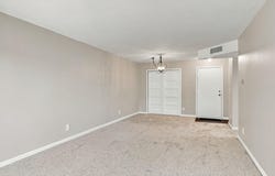 132 Demont Avenue E, Little Canada, MN 55117