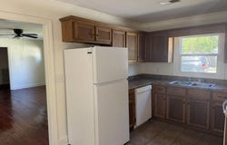 128 E 6th Street, Henderson, TN 38340