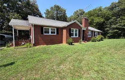 4470 Nc 268, Ararat, NC 27007