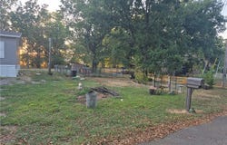 17 N Maple ST, Hartford, AR 72936