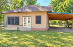 122 Robertson Street, Sulphur Springs, TX 75482