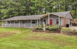 1357 Square Rock RD, Waldron, AR 72958