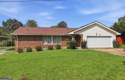 42 Charles Street, Toccoa, GA 30577