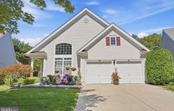 14 JACKSON Drive, EGG HARBOR TOWNSHIP, NJ 08234
