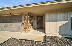 2992 E 77th Street, Tulsa, OK 74136