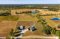 2811 Moseley Rd., Utica, KY 42376