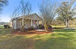 921 Luther Carter, Petal, MS 39465