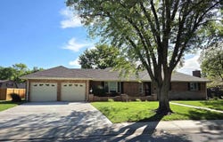1306 Bristol Rd, Hutchinson, KS 67502