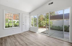 10445 Larwin unit 3, Chatsworth, CA 91311
