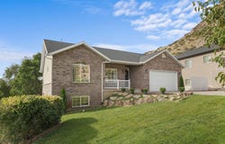 1440 SHERIDAN Dr, Ogden, UT 84404