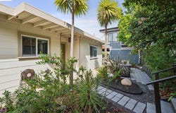 55 Asilomar Cir, Oakland, CA 94611