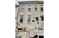 61 N 12TH Street, LEBANON, PA 17046