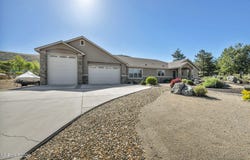 2385 Lompa Lane, Carson City, NV 89701
