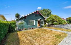 2744 F Street, Eureka, CA 95501