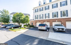 14581 KYLEWOOD Way, GAINESVILLE, VA 20155