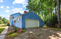 84 Brewster Rd, West Springfield, MA 01089