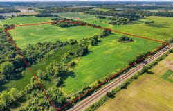 7207 County Highway V, Caledonia, WI 53108