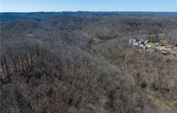 Brookstone Road, Charleston, WV 25304