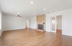 600 S STORTS ST, Poth, TX 78147