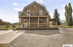4236 Summit Drive, Mackay, ID 83255