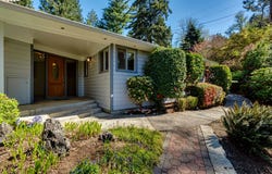 91082 LEASHORE Dr, Vida, OR 97488