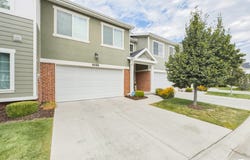 9256 S ASHBOURNE Dr, Sandy, UT 84094