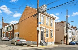 2003-2005 Straubs Ln, Troy Hill, PA 15212