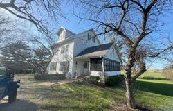 Hampshire, IL 60140
