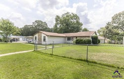 211 Hickory Glen, Centerville, GA 31028