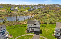 35829 PENINSULA Court, ROUND HILL, VA 20141