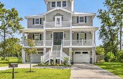 57 Eagle Crest Drive, Waverly, GA 31565