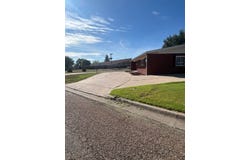 704 Arcade Ave, Goodland, KS 67735