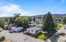 408 E Broadway Avenue, Bridger, MT 59014