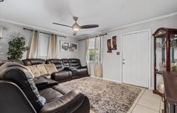 458 Yevonne Curv, Mobile, AL 36609