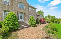 20 Goshen Road, Chester, NY 10918