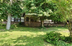 8969 Peonia Rd, Clarkson, KY 42726