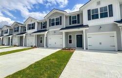 77 Lincoln Lane, Hinesville, GA 31313